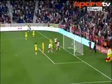 Yok böyle bir gol! | Henry kornerden çatala astı!