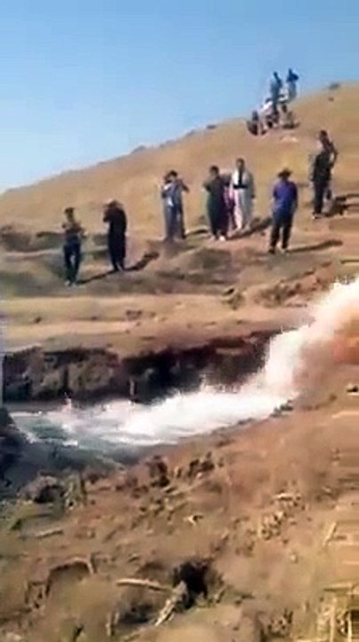 النار تخرج مع الماء من الأرض .. هذا ما حصل في كورديستان