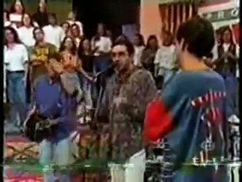 Renato Russo fala sobre as letras da legião