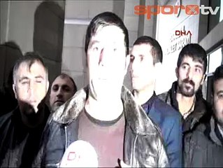 Sahaya giren o taraftar konuştu!