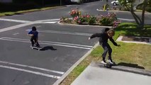 Deux enfants skater pros