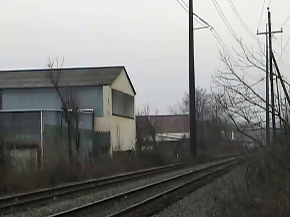 Norfolk Southern 98M Return: Conrail GP38-2 Leader