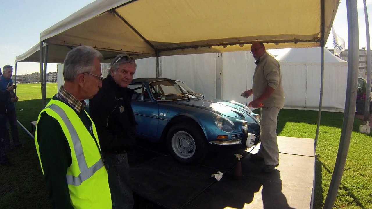 Alpine A 110 aux couleurs de France Bleu