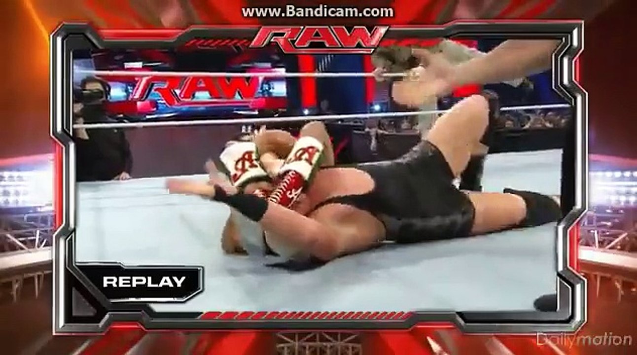 Dolph Ziggler Cashes In Hes Money In The Bank Contract