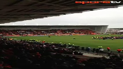 Blackpool taraftarı çıldırdı