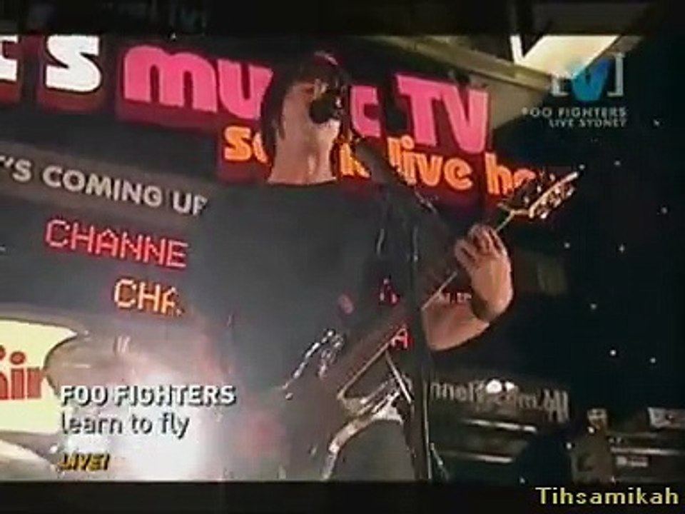 Foo Fighters - Learn To Fly - Live At VHQ 2002