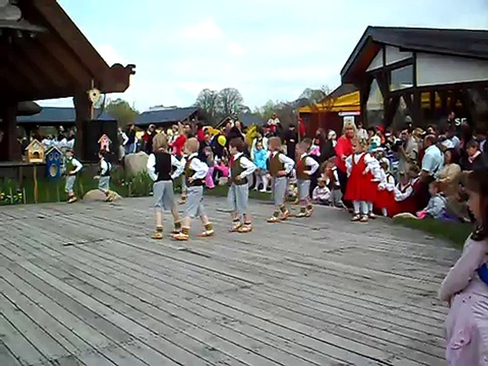 Vāverīte ezim teic.