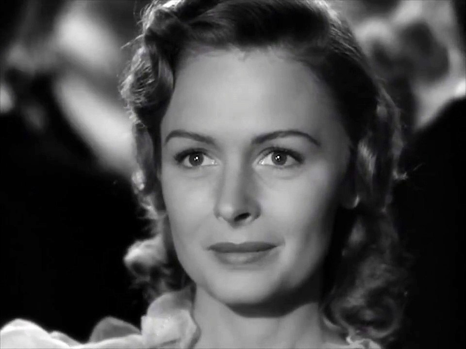 It's a Wonderful Life (George meets Mary)