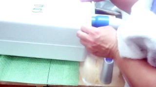 Pet Skin Ozone Therapy Generator while bathing.MP4