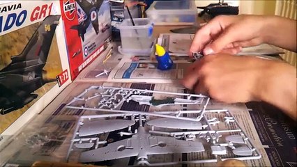 Airfix Spitfire MK 1A Timelapse Build