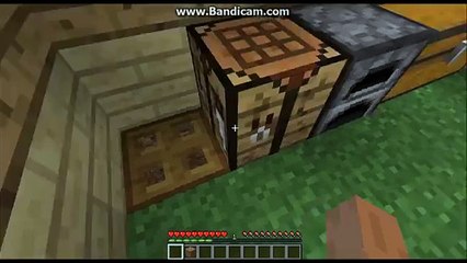 How to make the simplest trash bin in Minecraft