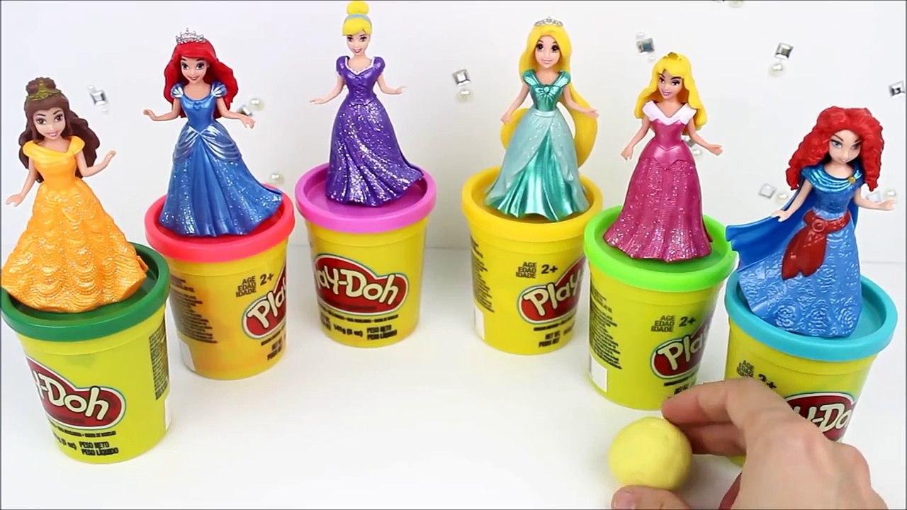 Pate a modeler _ Play Doh _ 6 Disney Princesses Magiclip dresses _ (1)
