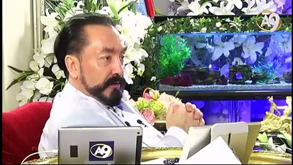 Dünyanın hiçbir yerinde insanlara evrimin olmadığının en önemli delili fosiller gösterilmiyor.