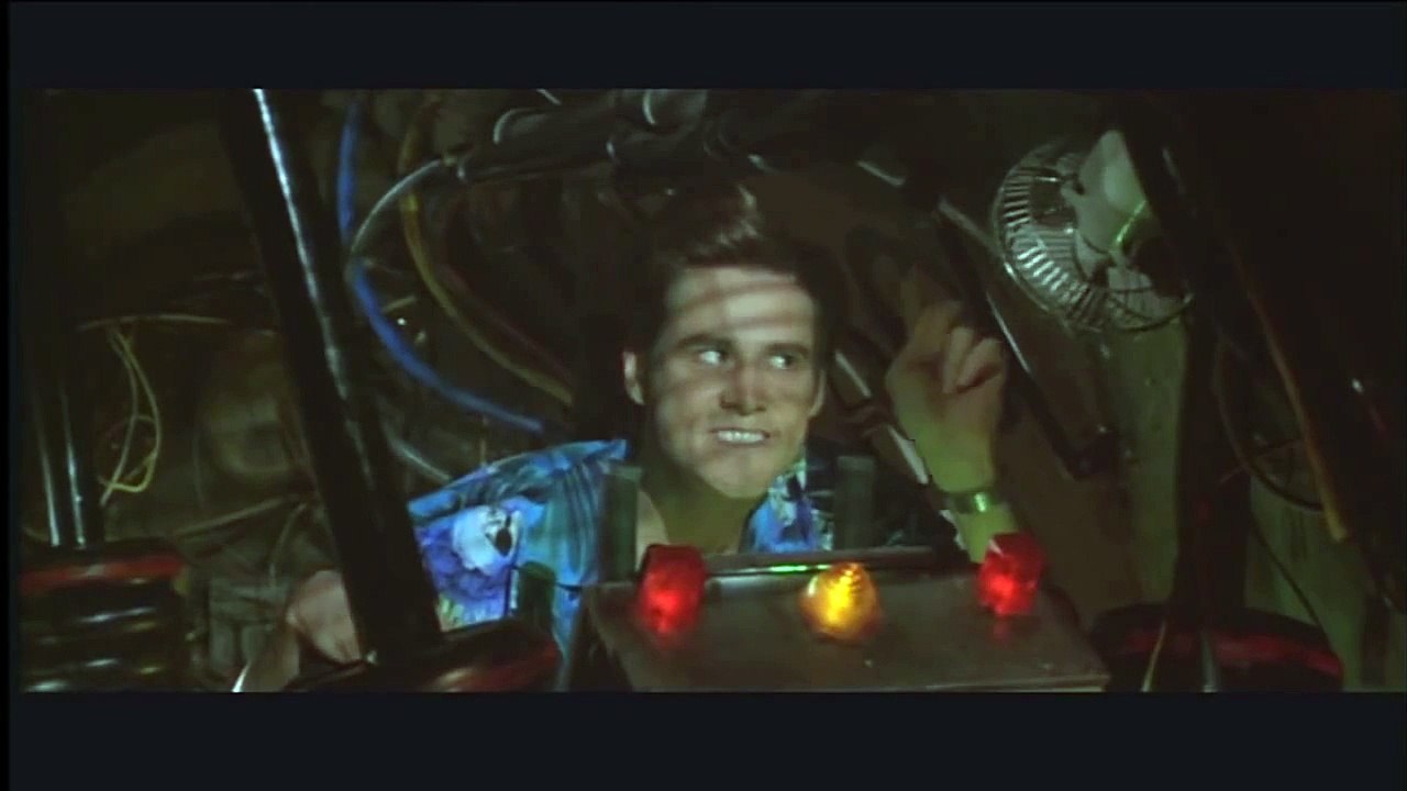 Ace Ventura When Nature Calls (Rhino Scene)