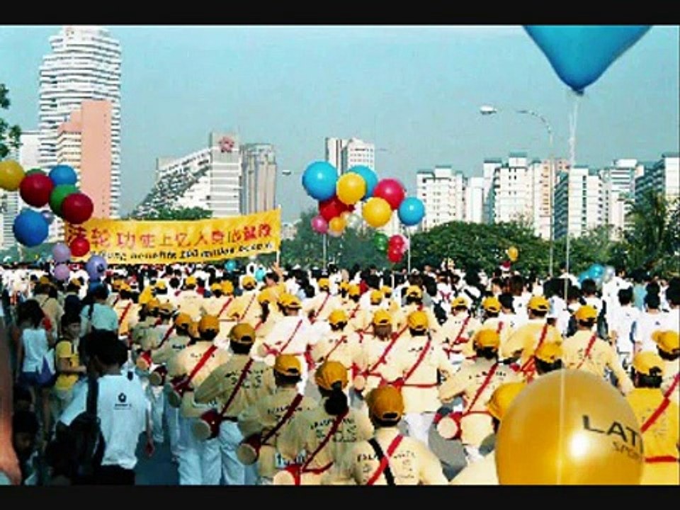 A TRUTH all Singaporeans must know ^o^