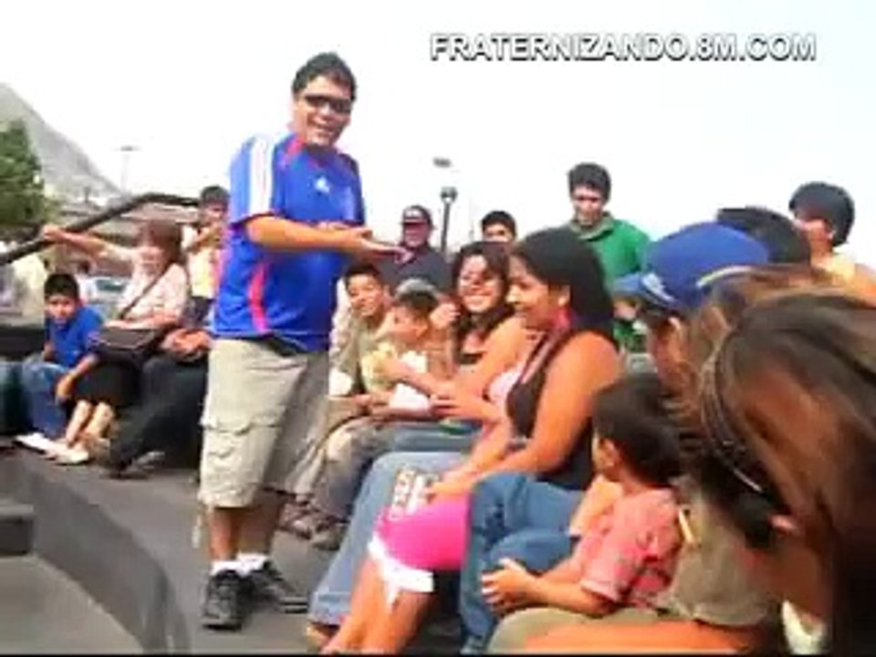 COMO EMPIEZAN SU SHOW LOS COMICOS AMBULANTES LIMA - PERÚ