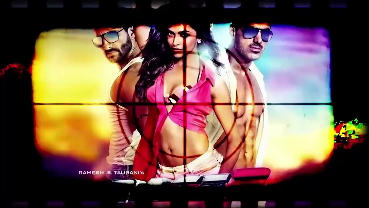 Priyanka Chopra GOES NUDE