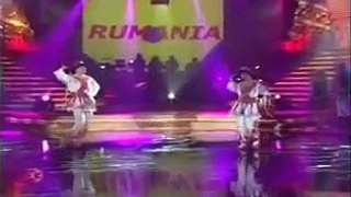 Bailando por el Mundo Andreea y Petrisor - Folclor Rumano
