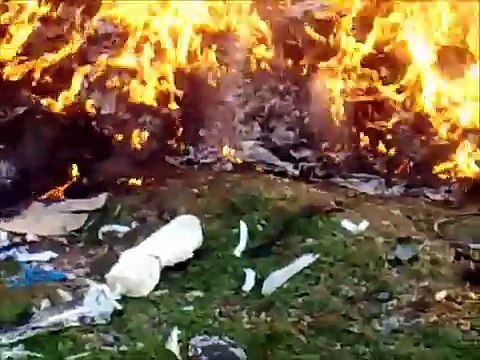 incinération de déchets industriels a Menzel Bourguiba .