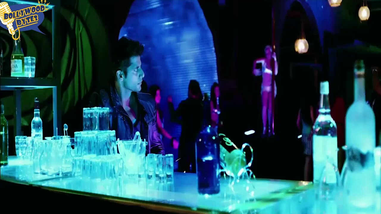 Mumbai 125 Km | Vedita Pratap Singh Hot Scene ( News)