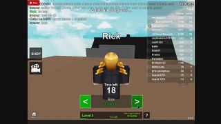 a really wierd cheater on the mad murderer game on roblox