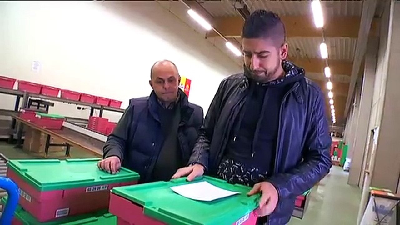 Abdel cherche un emploi : chauffeur-livreur