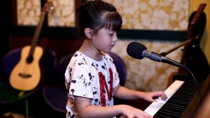 Bé Hoàng Yn hát cover  'See You Again' bng àn Piano cc Hay cc Hot