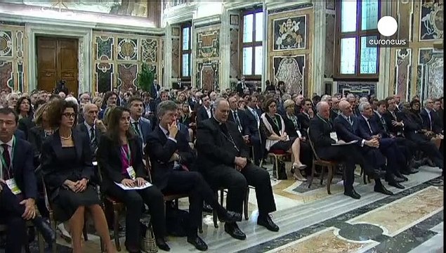 Папа Римский призывает объединиться в борьбе против климатических изменений