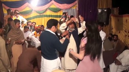 Pakistani Nanga Mujra Girl Show On stage