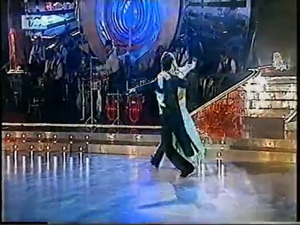 Simon Mathew & Viktoria Franova - Wienervals