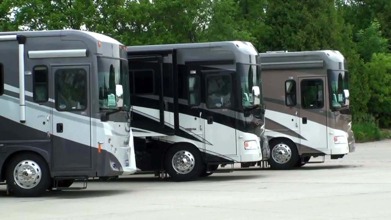 LichtsinnMotors.com -- New Winnebago & Itasca RVs for Sale!