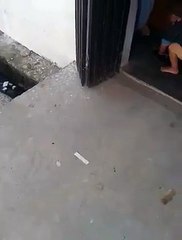 How to open a packet of chips