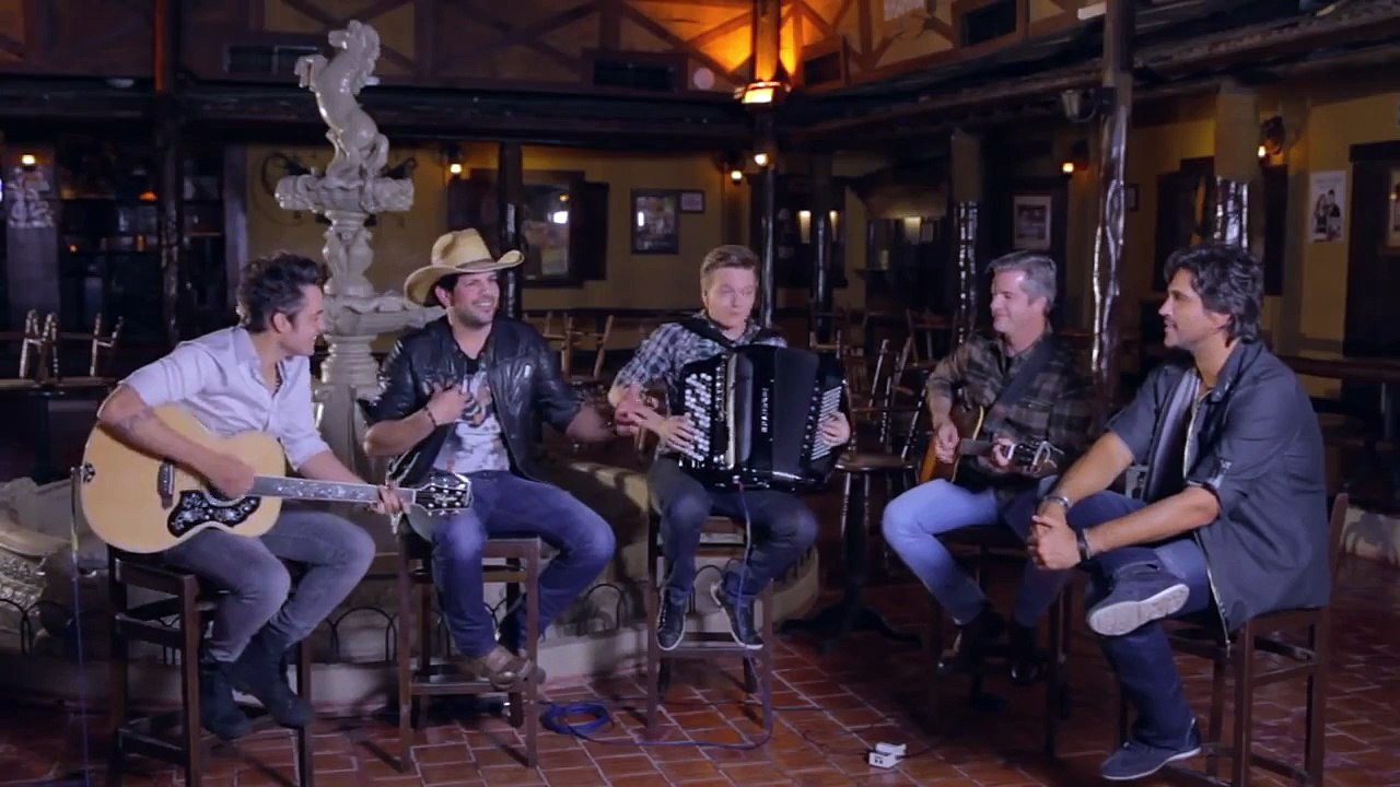 Michel Teló part Victor&Leo e Fernando&Sorocaba - Fazenda São Francisco [Bem Sertanejo]