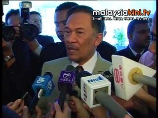 Tải video: Anwar denies PKR plot to topple Khalid