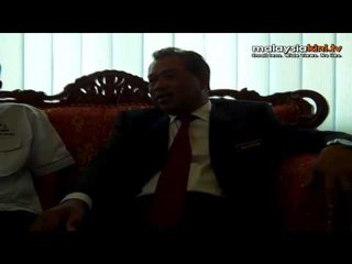 Lewd leaflets the work of Pakatan to tarnish BN?