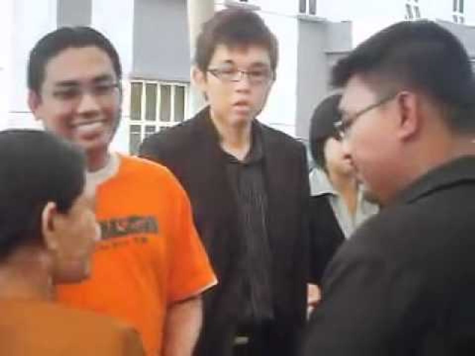 UM tries to disrupt students' press conference