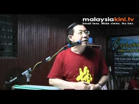 Kumpulan berbaju T BN ganggu ceramah Guan Eng