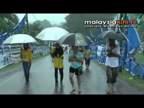 Suasana hari pengundian di Tenang 1