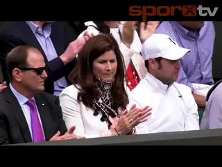 Federer'in ayakkabıları olay oldu!