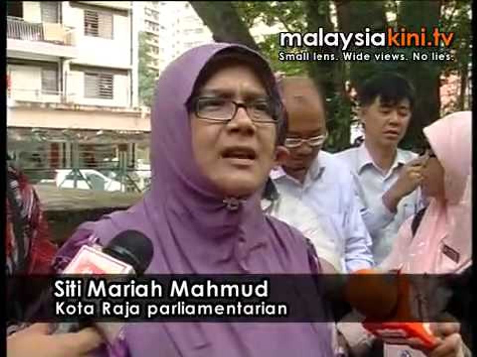 3 held at anti-subsidy cuts campaign launch