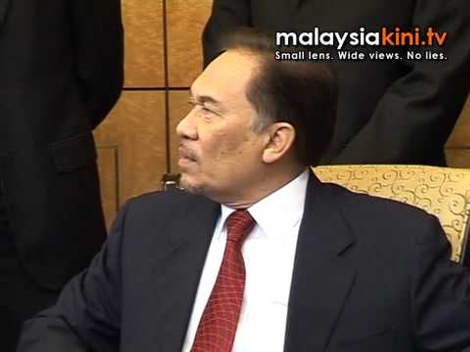 PKR leader denies 'sex tape' claims