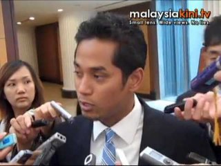 Khairy: Am I drinking in the photo?