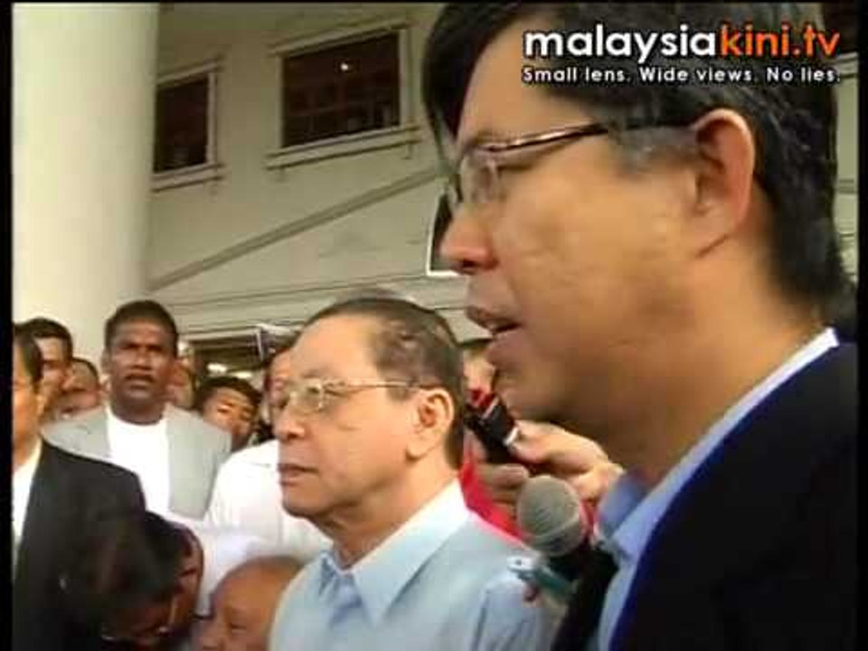 Anwar to challenge judge's non-recusal, trial put off