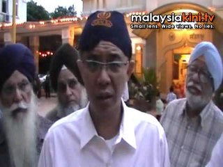 Tian visits Gurdwara Sahib Sentul