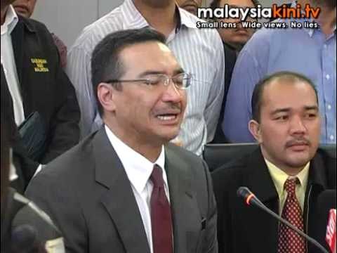 Hisham: Don't blame cow-head protestors