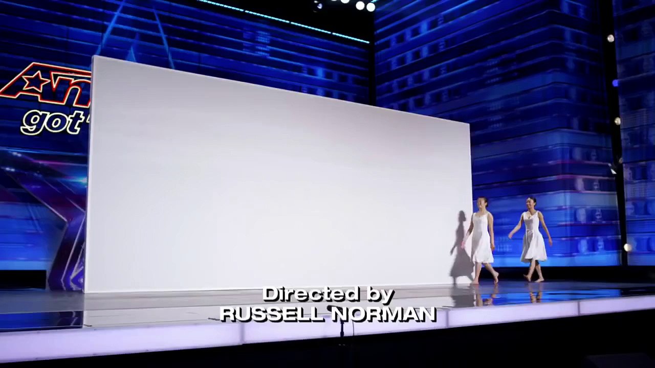 America's Got Talent 2015 S10E06 ENRA Dance and Light Show