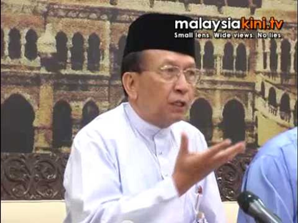 Rais defends Internet filter plan