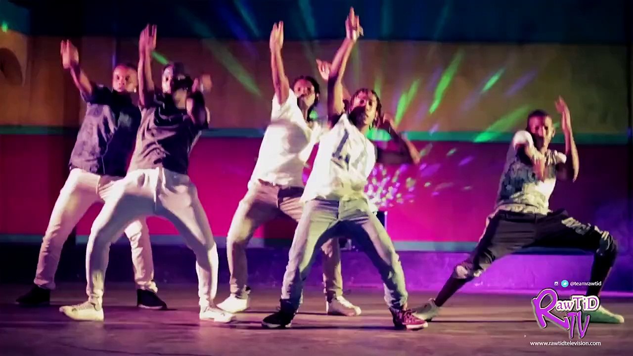 VOICEMAIL - I WANNA DANCE - MUSIC VIDEO (2015)