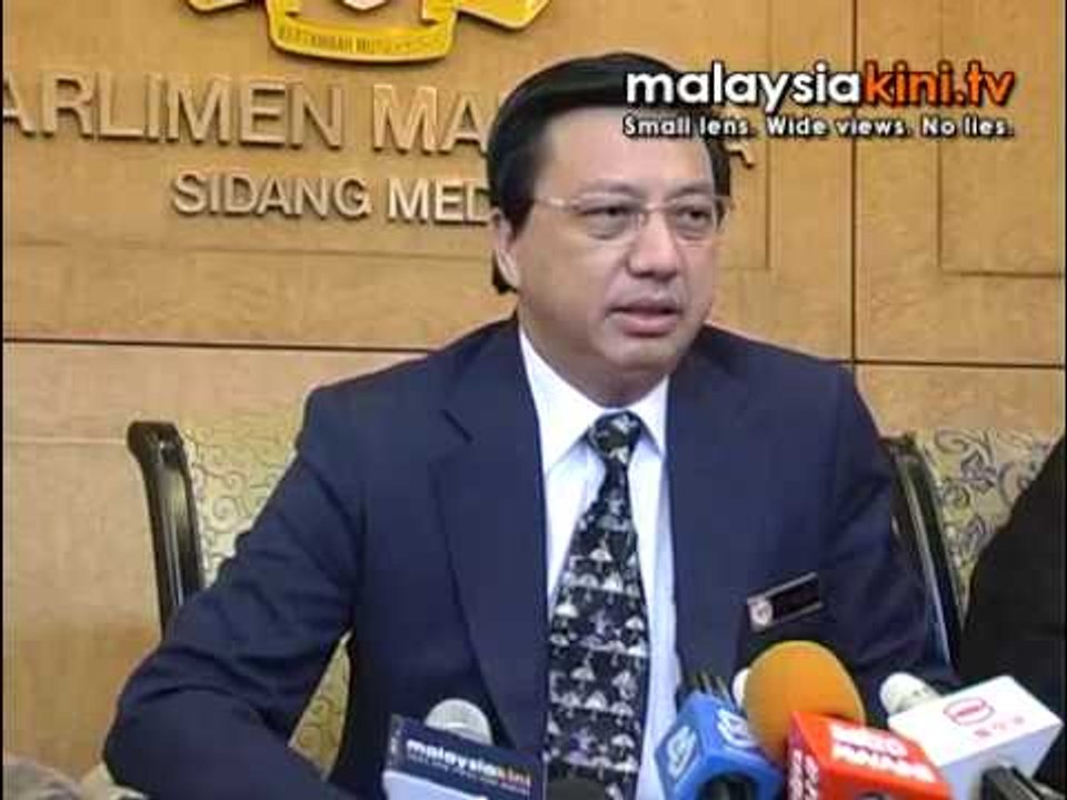 Flu outbreak: Another school closed