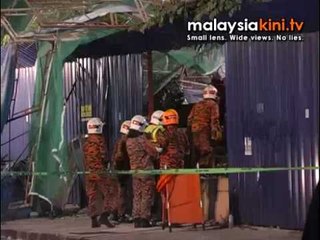Jaya supermarket 'collapses'